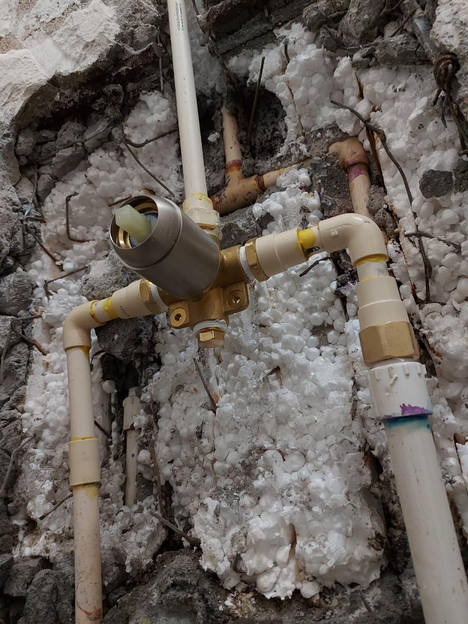 Trabajo de plomería en La Paz 11